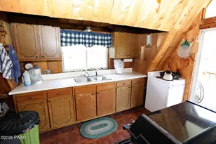 472 Braman Rd, Equinunk, PA 18417 - Photo 9