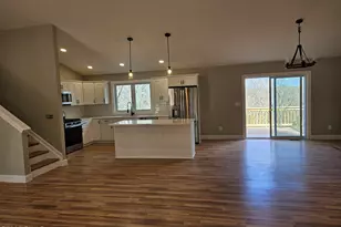 180 Conashaugh Trl, Milford, PA 18337 - Photo 13
