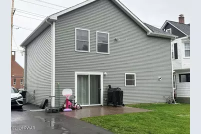303 Avenue E, Matamoras, PA 18336 - Photo 27