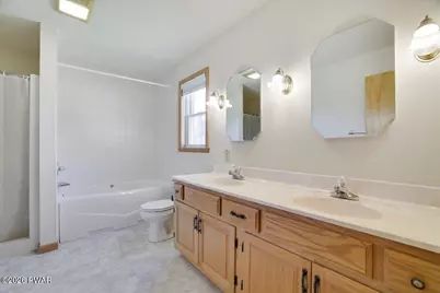 1715 Hancock Highway, Honesdale, PA 18431 - Photo 23