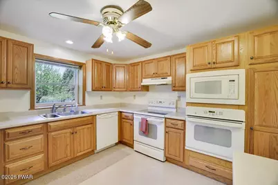 1715 Hancock Highway, Honesdale, PA 18431 - Photo 31