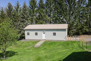 1715 Hancock Hwy, Honesdale, PA 18431 - Photo 41