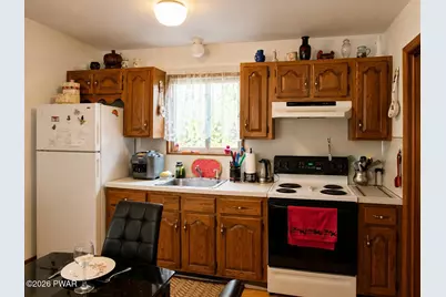 328 Maple Ridge Drive, Hawley, PA 18428 - Photo 11