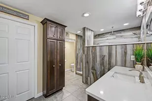 562 Lakeview Dr W, Lake Ariel, PA 18436 - Photo 71