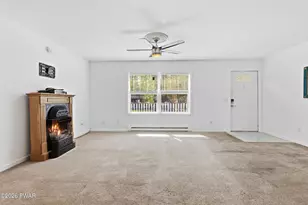 4 Pebble Ct, Lake Ariel, PA 18436 - Photo 9