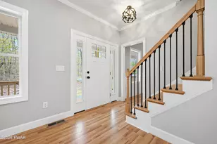 176 Seneca Dr, Milford, PA 18337 - Photo 5
