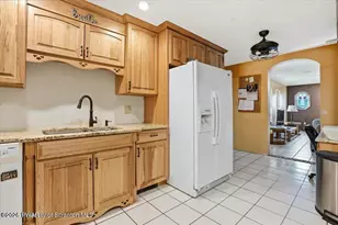 208 Warren St, West Pittston, PA 18643 - Photo 9