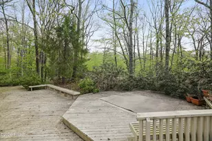 121 Fairway Dr, Hawley, PA 18428 - Photo 41