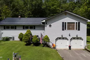 96 Schelbert Rd, Newfoundland, PA 18445 - Photo 5