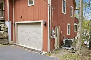 200 Laurel Ln, Greentown, PA 18426 - Photo 81