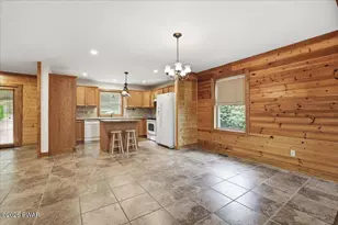 200 Laurel Ln, Greentown, PA 18426 - Photo 17