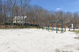 107 Snowshoe Dr, Dingmans Ferry, PA 18328 - Photo 33