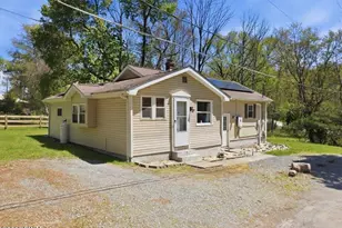 4 Center Ave, Honesdale, PA 18431 - Photo 3