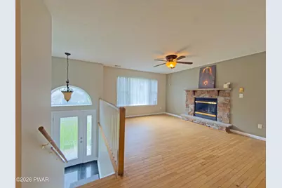 412 Scotch Pine Drive, Pocono Summit, PA 18346 - Photo 7