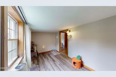 128 Franklin Avenue, Greenfield Twp, PA 18407 - Photo 11