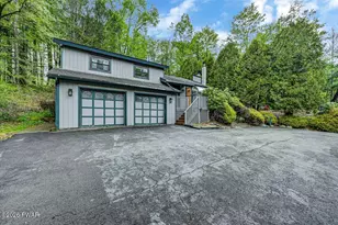 49 Lake View Dr, Lake Ariel, PA 18436 - Photo 5
