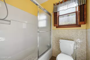 150 Yacht Club Dr, Greentown, PA 18426 - Photo 25