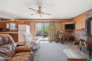 150 Yacht Club Dr, Greentown, PA 18426 - Photo 15