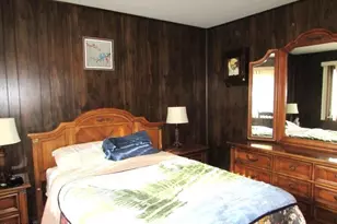 102 Surrey Ln, Lords Valley, PA 18428 - Photo 9