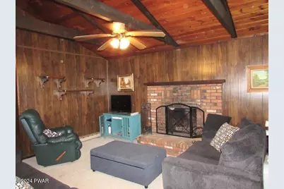 102 Surrey Lane, Lords Valley, PA 18428 - Photo 3