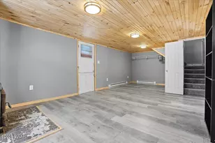 209 Urban Rd, Hawley, PA 18428 - Photo 13