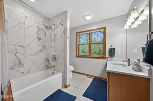 133 Laurel Hill Dr, Greentown, PA 18426 - Photo 33