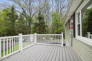 212 Lakeshore Dr, Lakeville, PA 18438 - Photo 47