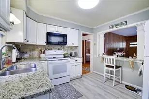 212 Lakeshore Dr, Lakeville, PA 18438 - Photo 25