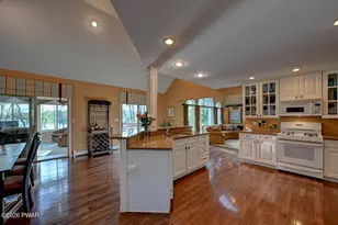 59 Lakeview Timbers Dr, Gouldsboro, PA 18424 - Photo 13