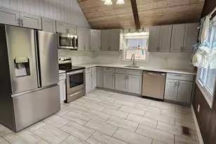 120 Westfall Dr, Dingmans Ferry, PA 18328 - Photo 9
