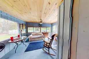 105 Orchard Dr, Lords Valley, PA 18428 - Photo 23