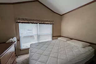 112 Mohican Dr, Shohola, PA 18458 - Photo 7