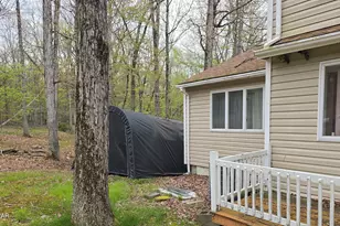 210 Urban Rd, Hawley, PA 18428 - Photo 27