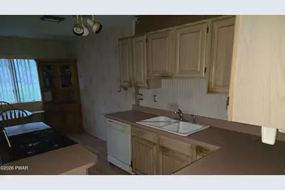 210 Urban Road, Hawley, PA 18428 - Photo 11