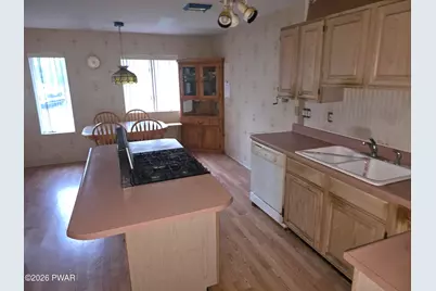 210 Urban Road, Hawley, PA 18428 - Photo 7
