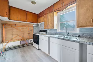 8241 State Route 52, Tusten, NY 12764 - Photo 11