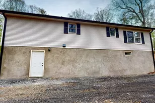 101 Arbutus Ct, Milford, PA 18337 - Photo 5