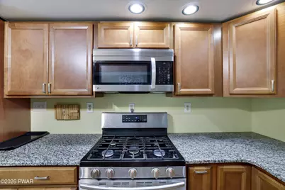 115 Fawnwood Circle, Greentown, PA 18426 - Photo 7