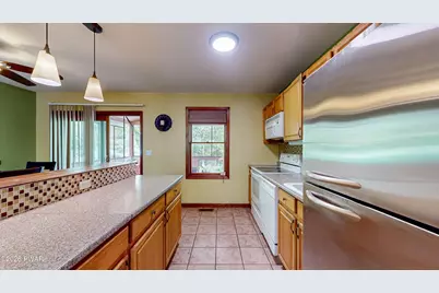 102 Autumn Road, Dingmans Ferry, PA 18328 - Photo 15