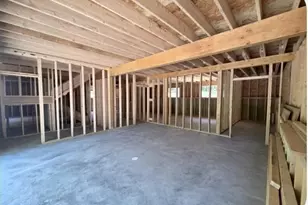 215 Cottonwood Dr, Hawley, PA 18428 - Photo 21