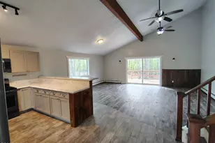 140 Cranberry Ridge Dr, Milford, PA 18337 - Photo 3