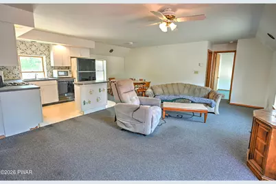 607 Church Street, Hawley, PA 18428 - Photo 5