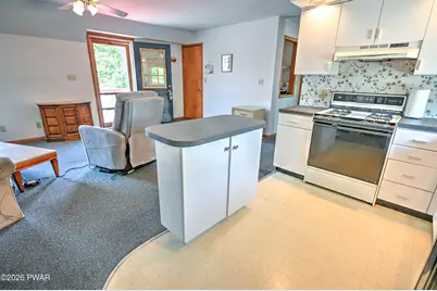 607 Church Street, Hawley, PA 18428 - Photo 9