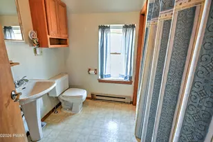 607 Church St, Hawley, PA 18428 - Photo 15