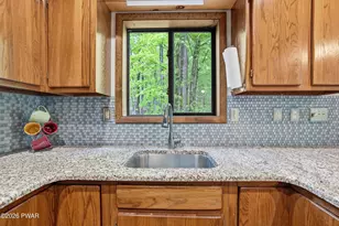 34 Split Rail Ln, Lake Ariel, PA 18436 - Photo 19