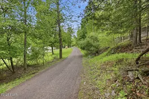 103 Forever Green Rd, Lakeville, PA 18438 - Photo 23