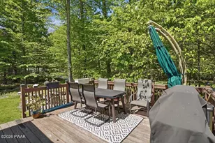 142 Wallenpaupack Dr, Greentown, PA 18426 - Photo 45