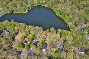 145 S Pond Cir, Dingmans Ferry, PA 18328 - Photo 15