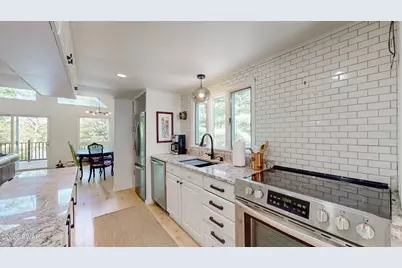 145 S Pond Circle, Dingmans Ferry, PA 18328 - Photo 21