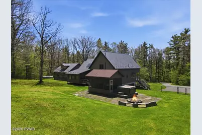 70 Bowling Center Lane, Hawley, PA 18428 - Photo 9